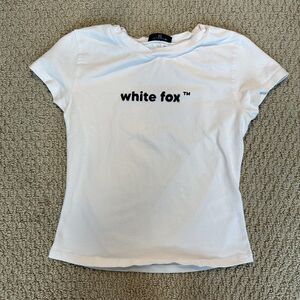 White Fox white Top Boutique graphic baby tee Size S